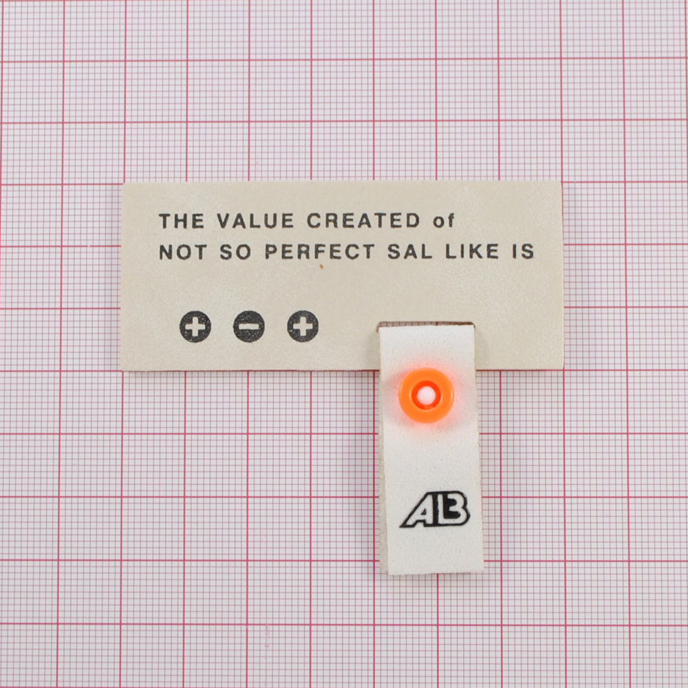 Лейба К/З the value created, 3*7см, беж., бел., черн., оранж.,  шт. Лейба Кожзам