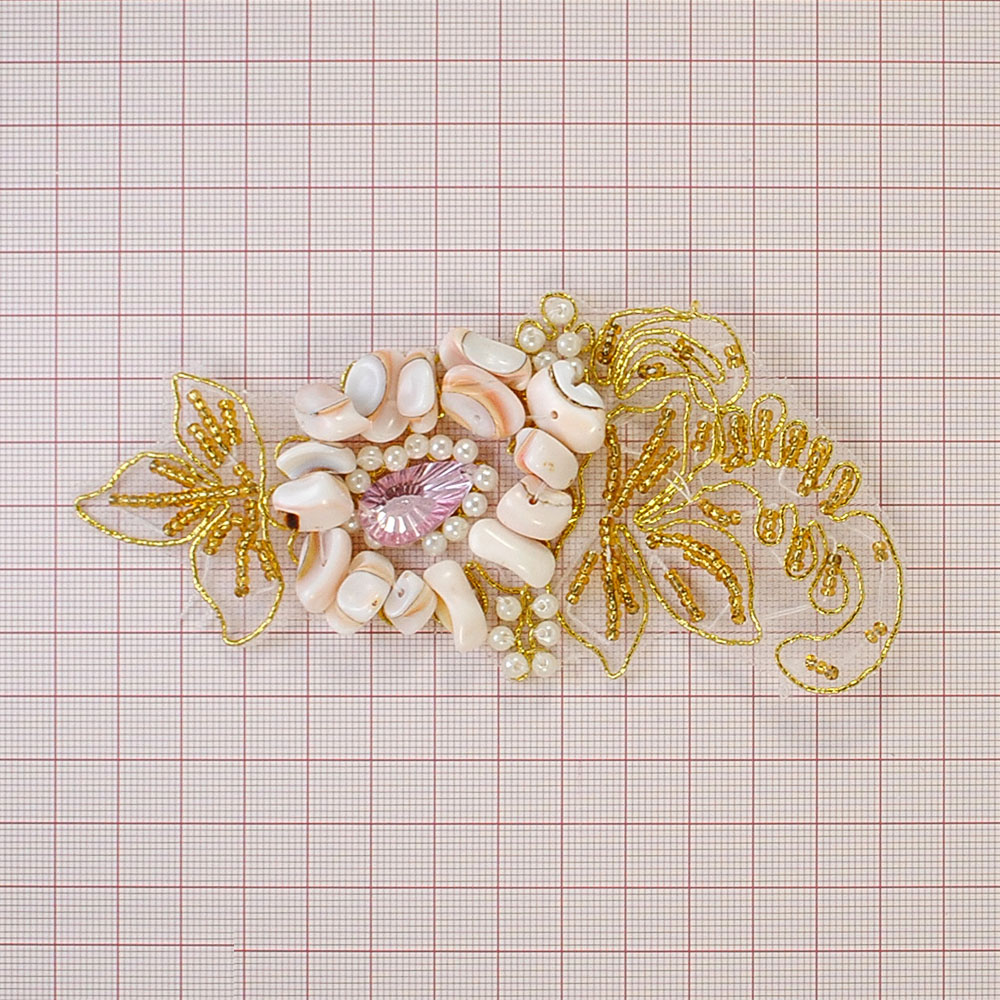 Шеврон R-300, золотая вышивка на сетке, ракушки, розовый камень. Шеврон