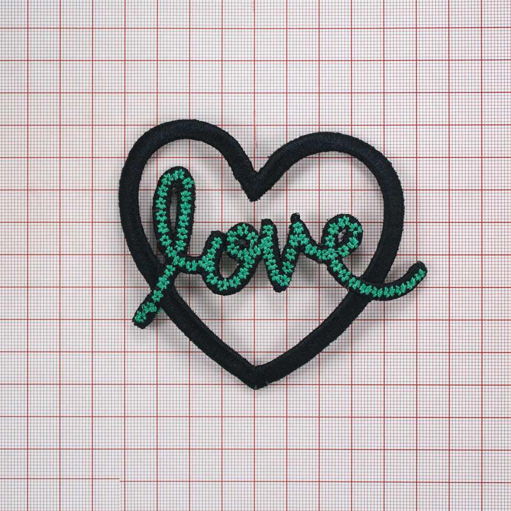 Нашивка тканевая Love 8*10см черный, зеленый, шт. Нашивка Вышивка, Ткань