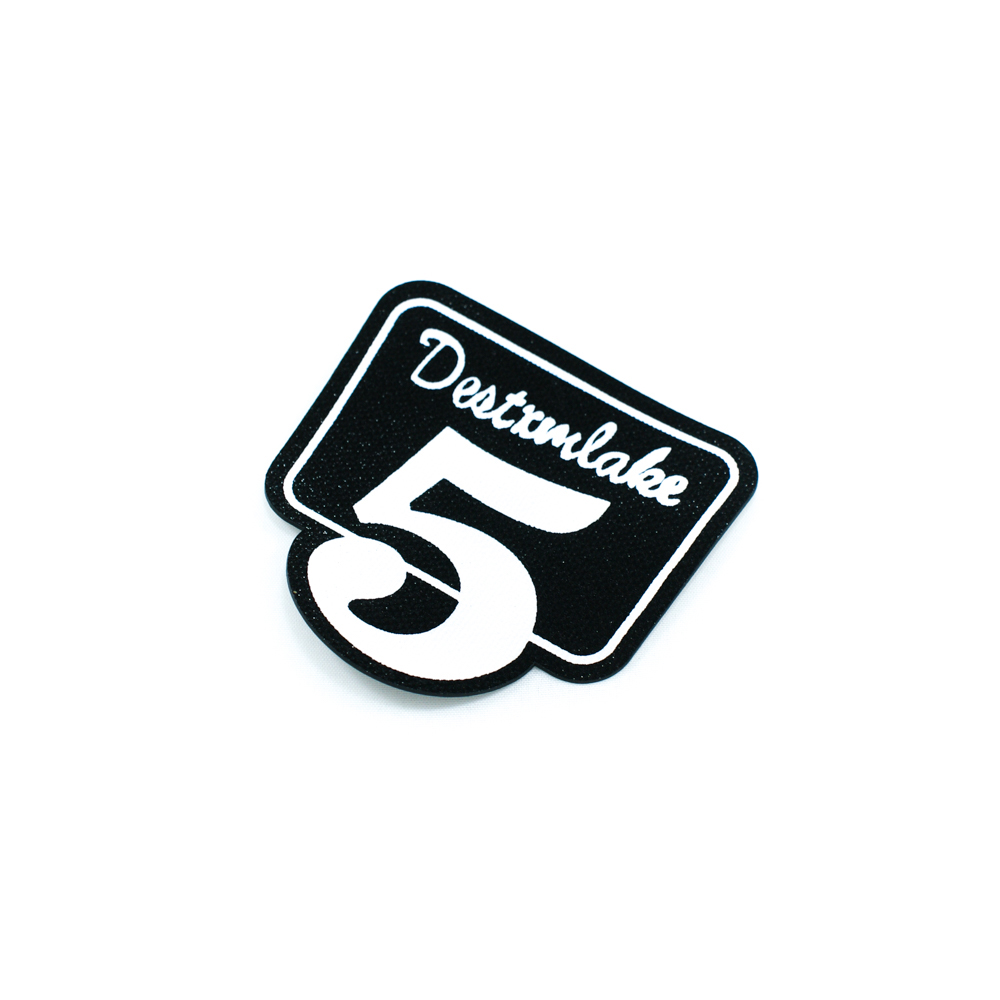 Нашивка резиновая 5-ка 7*6,6см черный, белый, блестки, шт. Лейба Резина