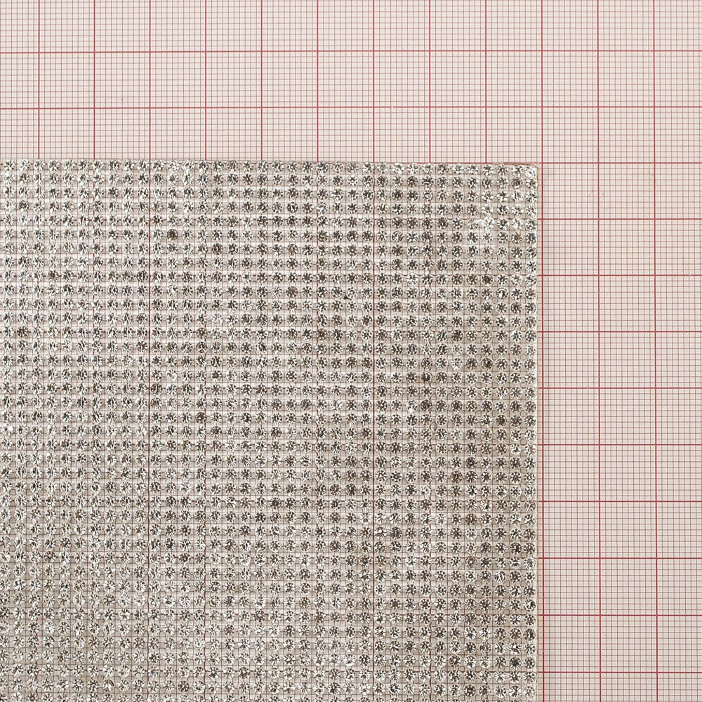 Стразы полотно клеевое №29 белые камни 2мм, 40*24см /96*150шт/, 1лист. Полотна из страз