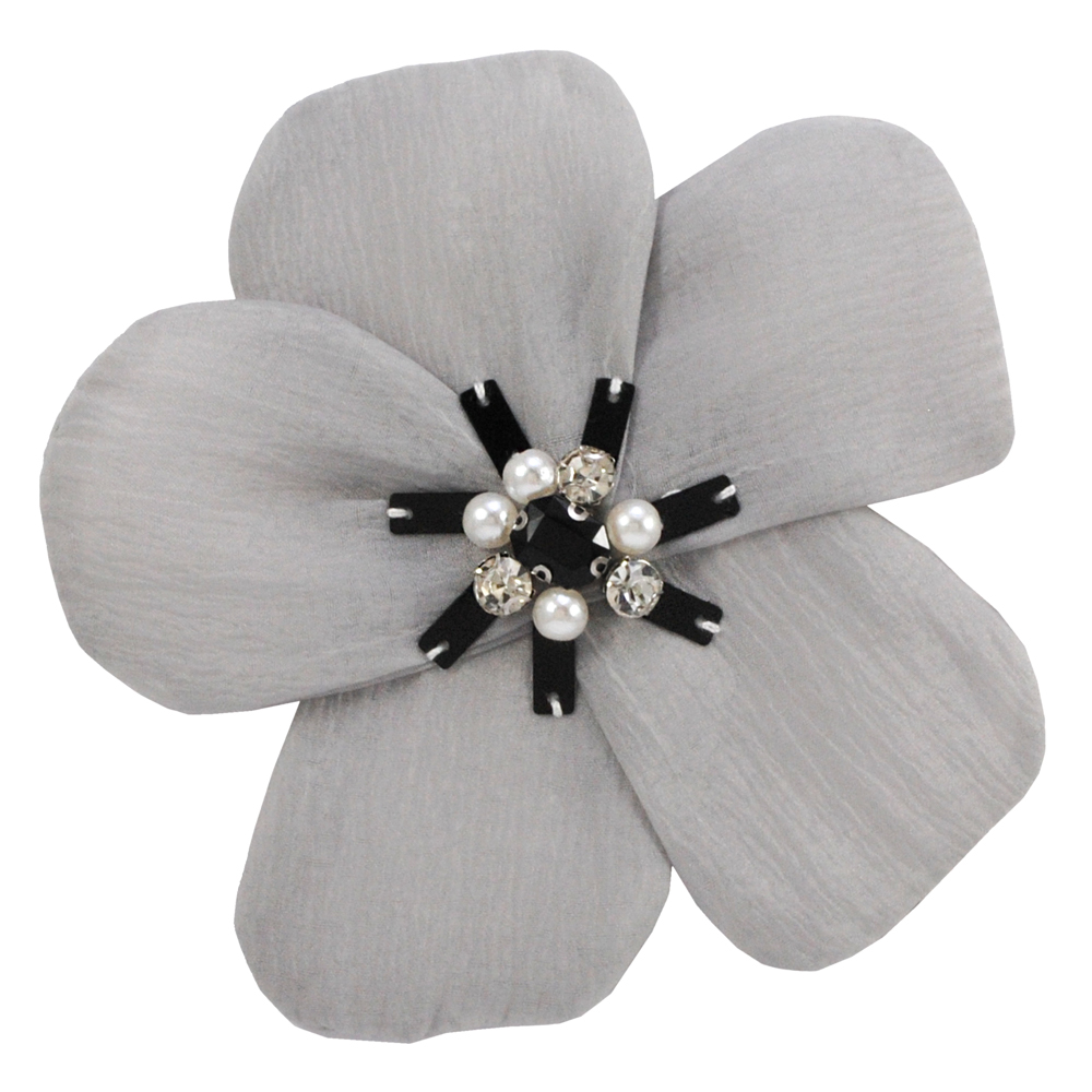 Аппликация пришивная Цветок, 10*10см, серый, черный, прозрачные и белые бусины,  шт. Аппликации Пришивные Цветы Банты