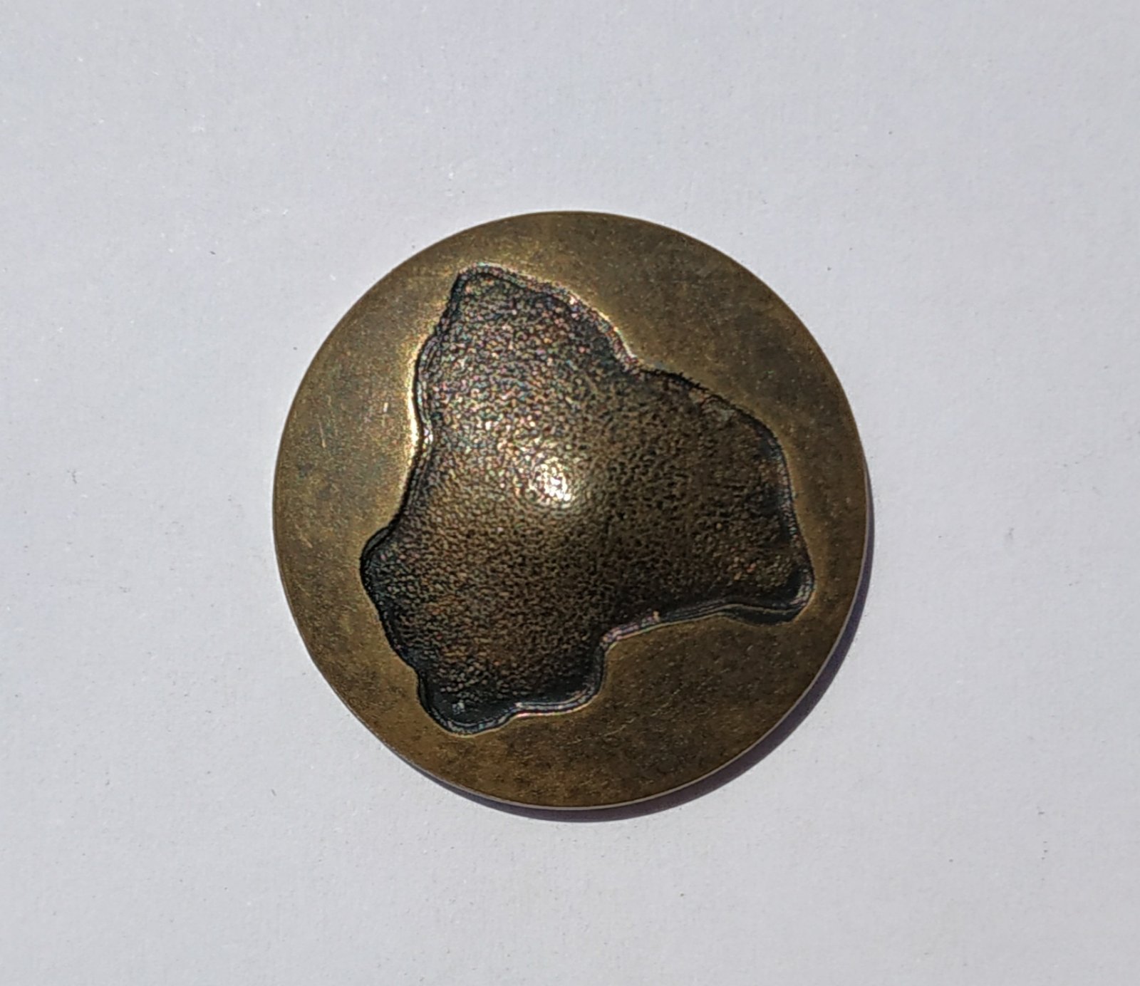 Пуговица TR-26-40 ant 24мм. Пуговица металлизированная