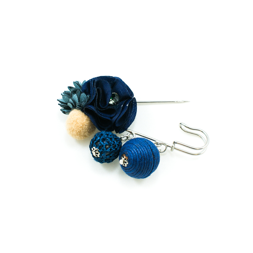 Булавка Роза 8*4,5 черный, синий. Булавки