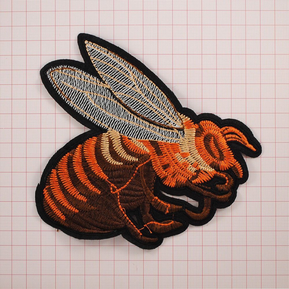 Нашивка тканевая Пчела коричневая 16*15см белый, оранжевый, темно-коричневый, коричневый, серый, черный, шт. Нашивка Вышивка