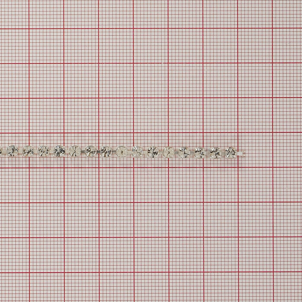 Тесьма стразы нить SS16 из стекла, никель, белые камни, ярд. Тесьма из страз