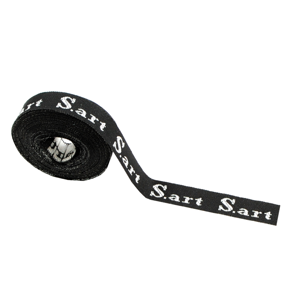 Этикетка тканевая вышитая S art  №3, 5,2*1,1см. Вышивка / этикетка тканевая