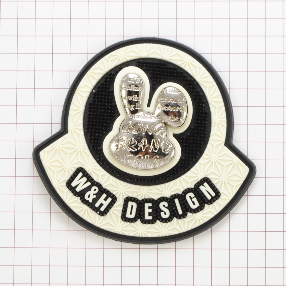 Лейба рез., заяц метал., W&H DESIGN, 6,5*6см, черный, бежевый, шт. Лейба Резина