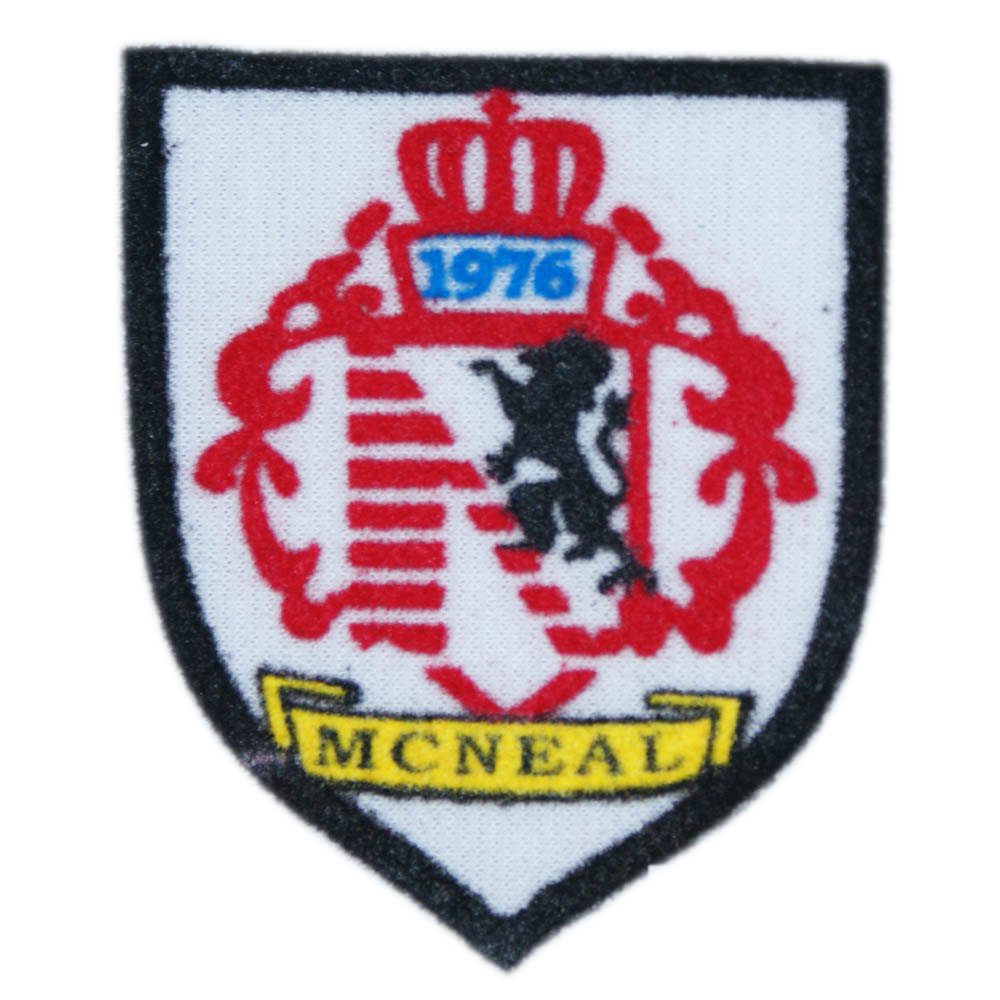 Термоаппликация флок MCNEAL, 67*60мм, черная рамка, красный, желтая лента, шт. Термопереводки Флок