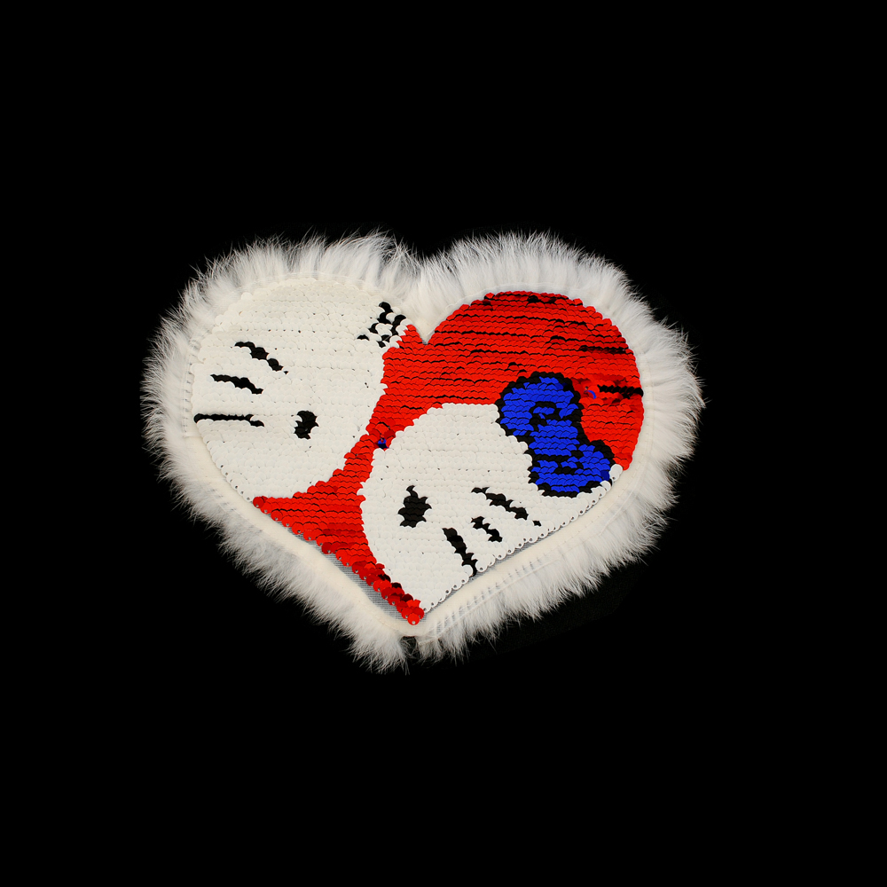 Аппликация пришивная пайетки двусторонняя Сердце коты с мехом 24*19см красный, синий, белый, белый мех, шт. Аппликации Пришивные Шерсть, Кружево