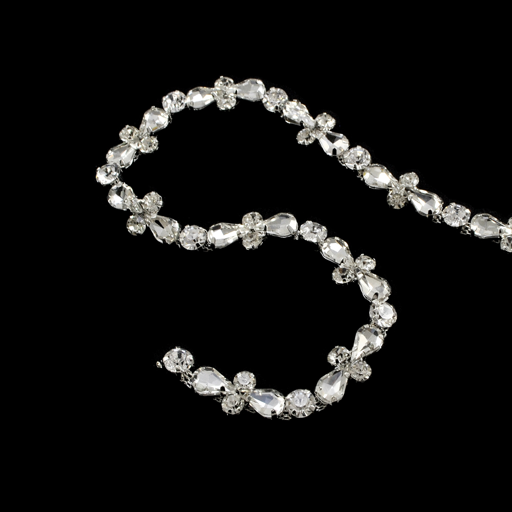 Тесьма стразы Бантики, 1,5см, никель, белый, ярд. Тесьма из страз