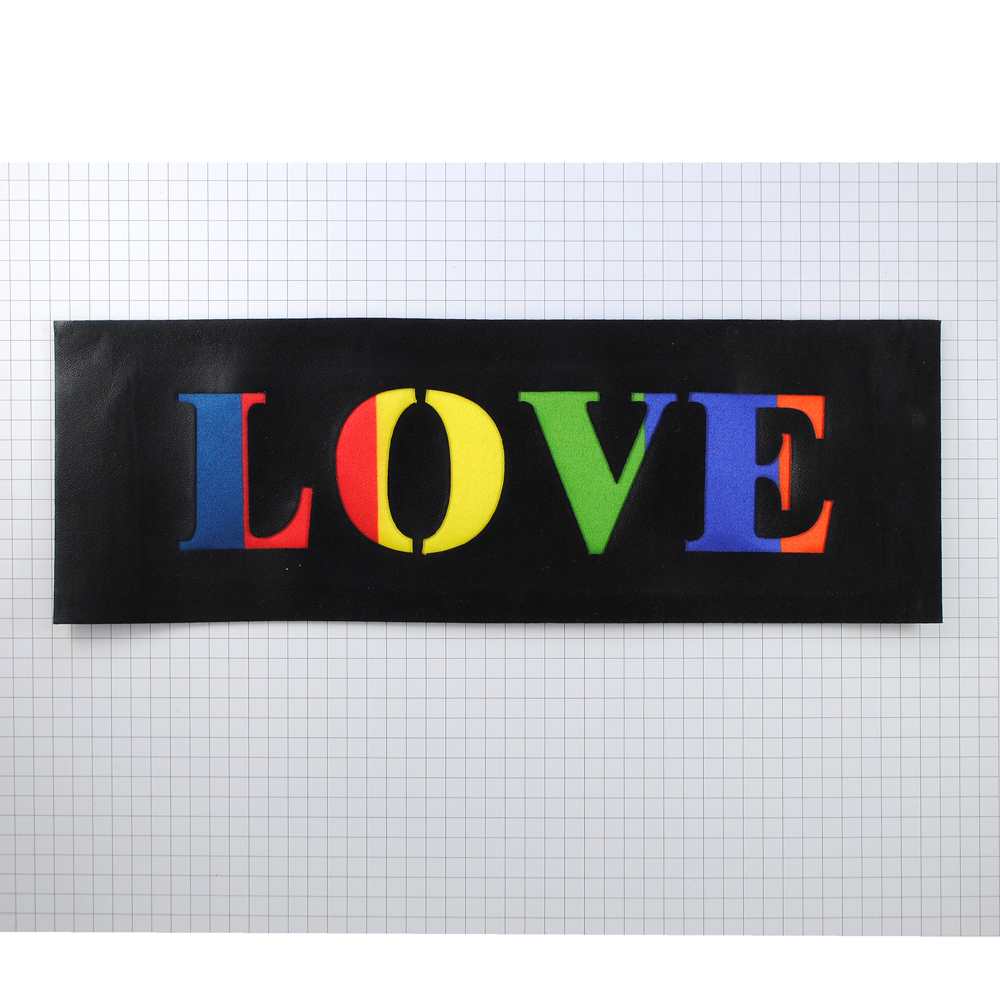 Аппликация клеевая кожзам LOVE 23*8см черная, цветной лого. Аппликации клеевые Кожзам