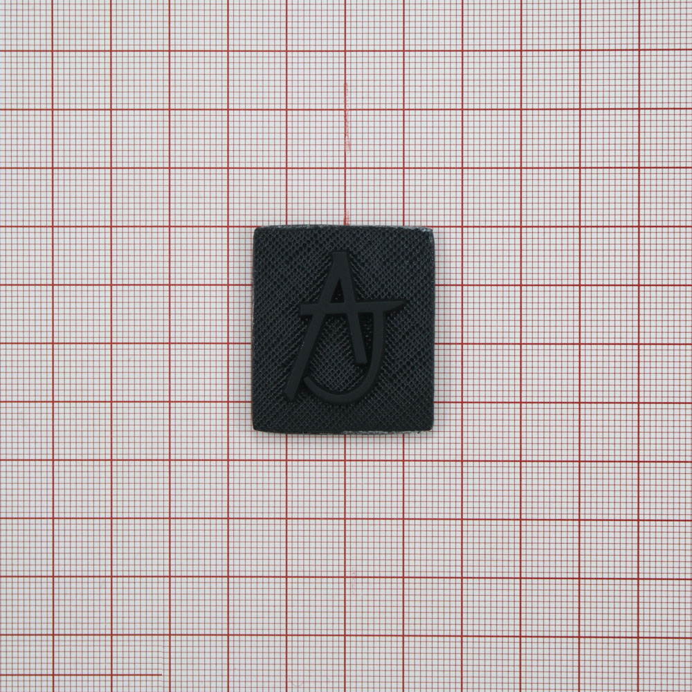 Лейба п/у и металл AJ 3*3.5см черный. Лейба Кожзам