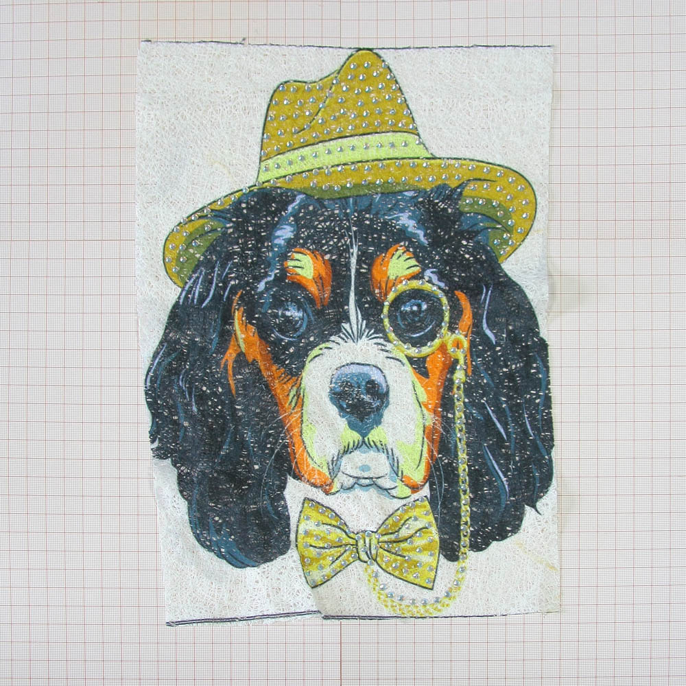 Аппликация пришивная стразы Пёсик в шляпе 31*23см, белая, цветной рисунок, стразы, шт. Аппликации Пришивные Постер