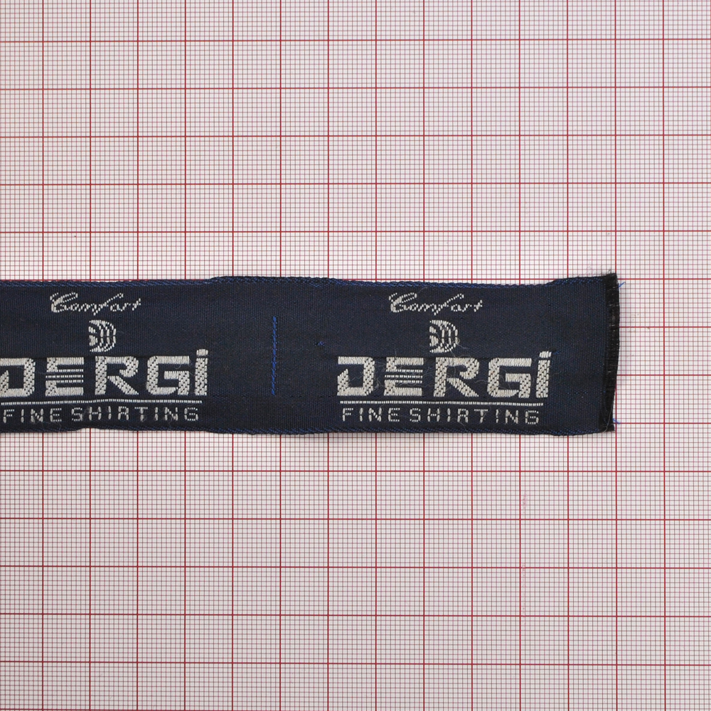 Этикетка тканевая вышитая Dergi. Вышивка / этикетка тканевая