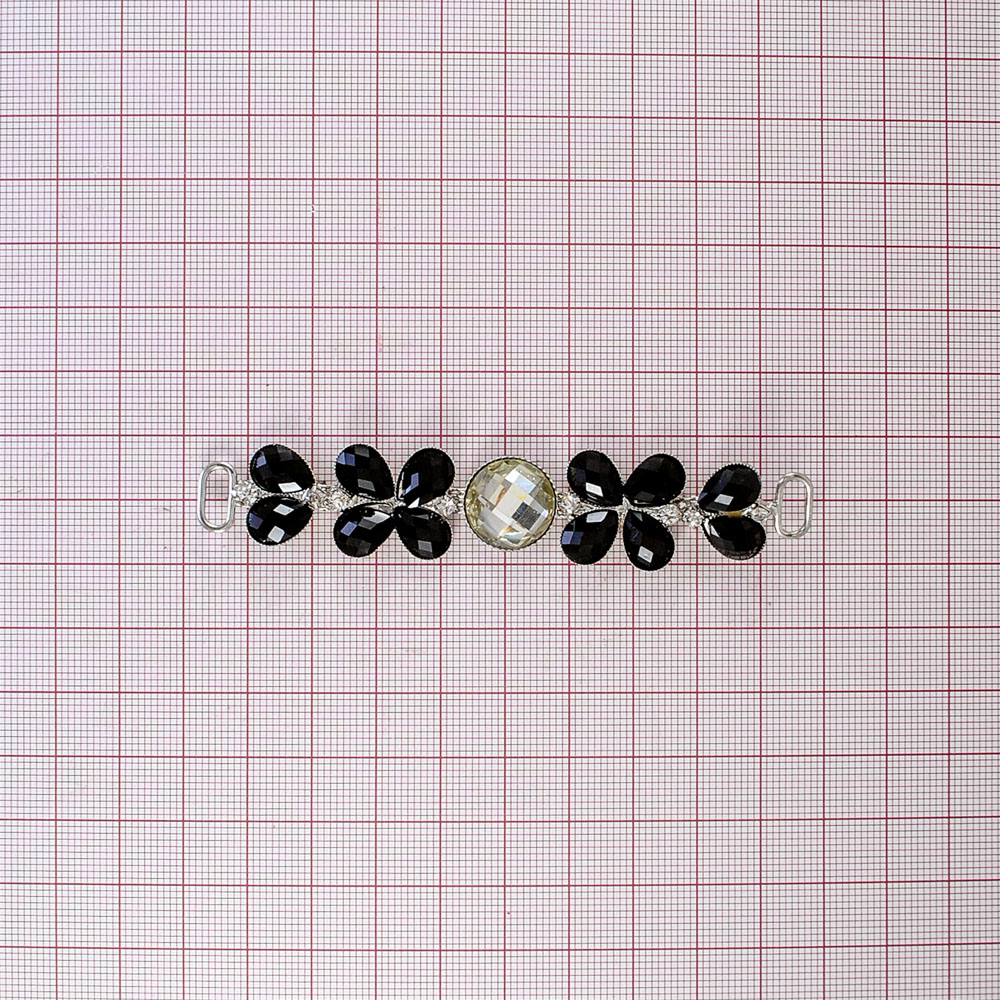 Укр. стекл. 9904 перетяж. 8,5*1,4см NIKEL, 6 пар мелкие черные камни капля, центр-1крупный круглый белый камень. Перетяжка металл со стразами