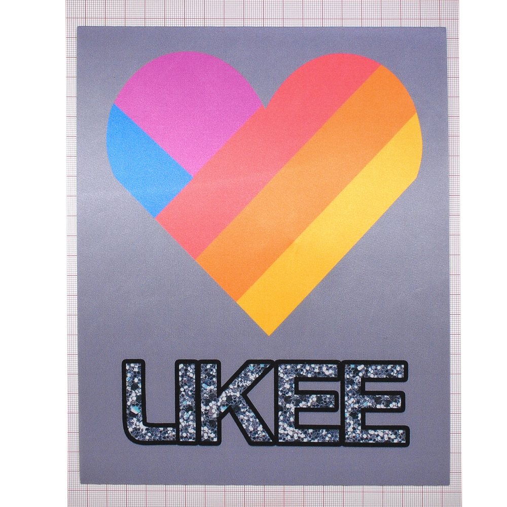 Аппликация пришивная Likee Сердце 19*24см, серый фон, разноцветный, шт. Аппликации Пришивные Постер