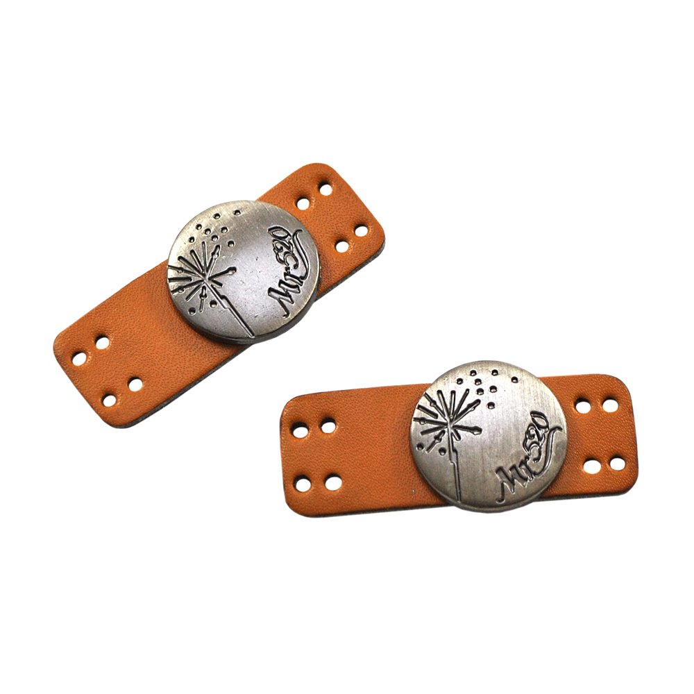 Лейба кожзам MR520 45*16мм, коричневый, металл круг 20мм Matt Old Silver, лого вдавлен, шт. Лейба Кожзам