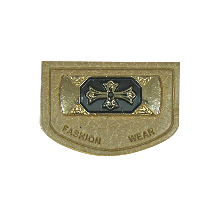 Лейба кожзам Fashion Wear Крест 31*22мм бежевый, GOLD. Лейба Кожзам