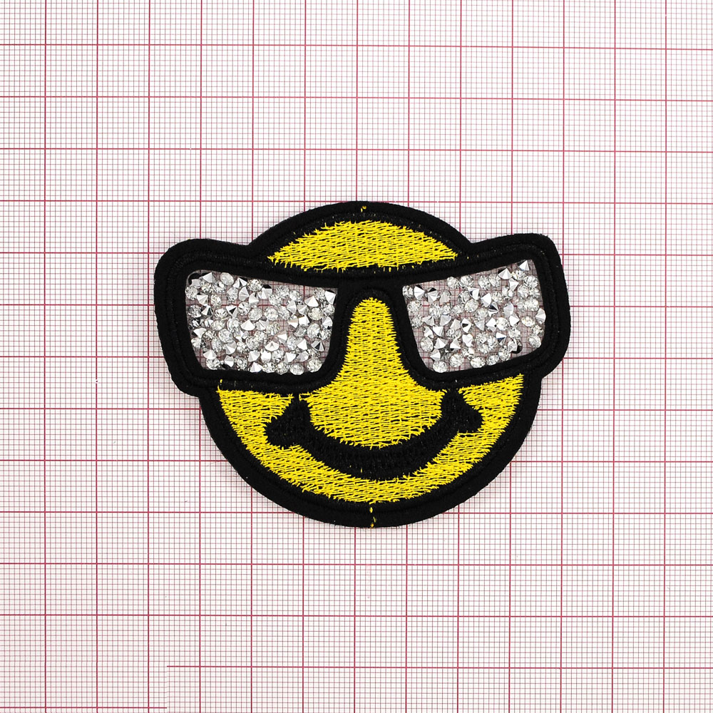Аппликация клеевая стразы Smile в очках 6,5*8см желтый и черный, камни белые, шт. Аппликации клеевые Стразы
