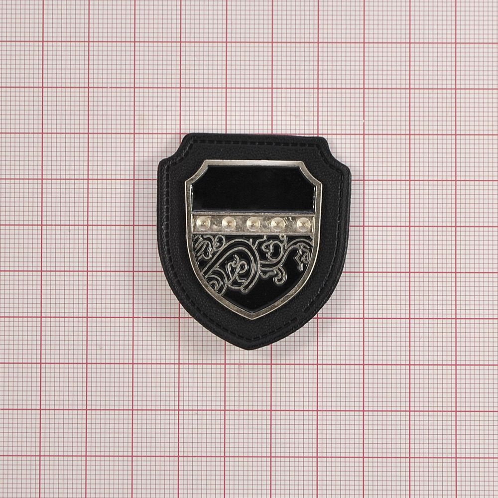 Лейба п/у Пять точек 40*47мм черная . Лейба Кожзам