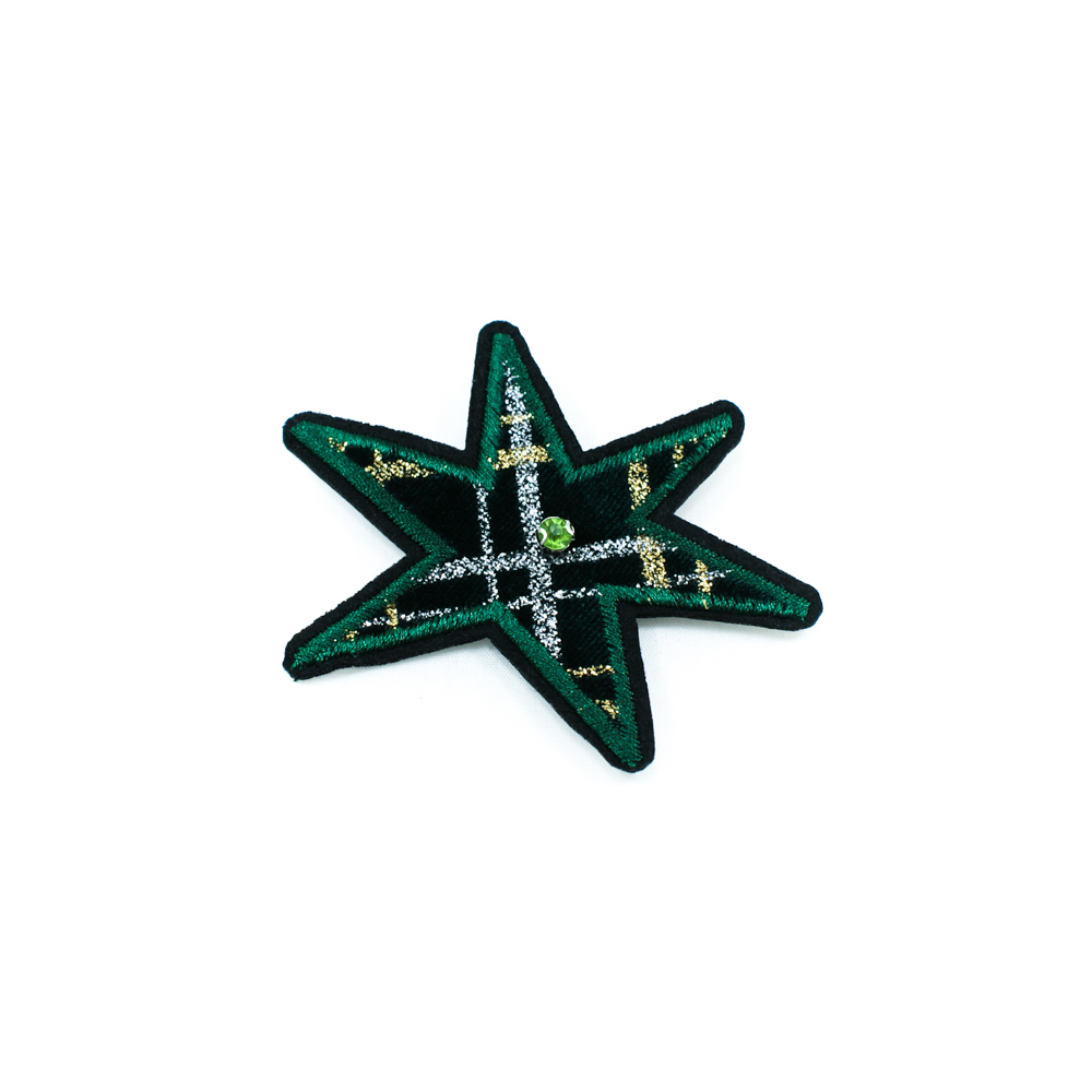 Аппликация клеевая вышитая Звезда 6*8,5см черный, зеленый, золотой, серебрянный, зеленый камень, шт. Аппликации клеевые Вышивка