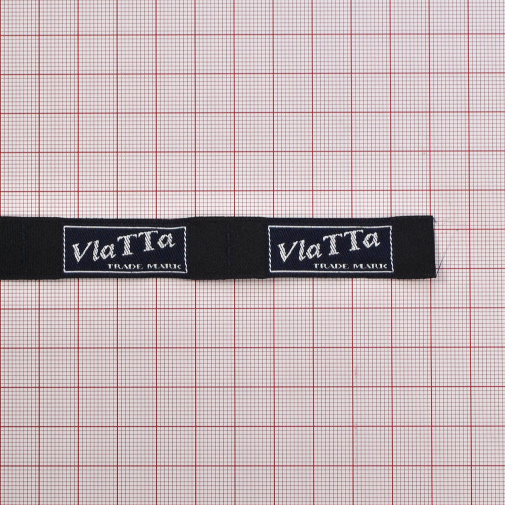 Этикетка тканевая вышитая VlaTTa /1.5 см/ . Вышивка / этикетка тканевая