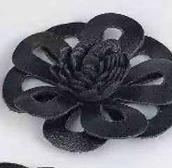 Шеврон кожзам пришивной Цветок с перфорацией, 6,5*6,5см, черный, шт. Нашивка Кожзам