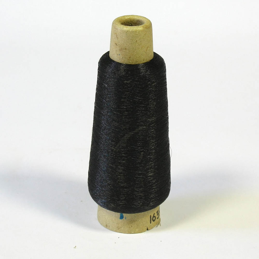 Нитка люрекс MS-27 черный /100г/ . Нитка Люрекс